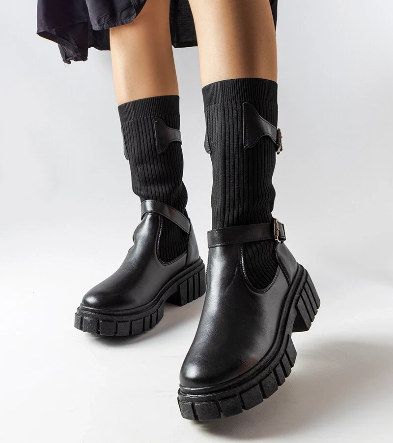 Čierne štýlové topánky s elastickým zvrškom Ida