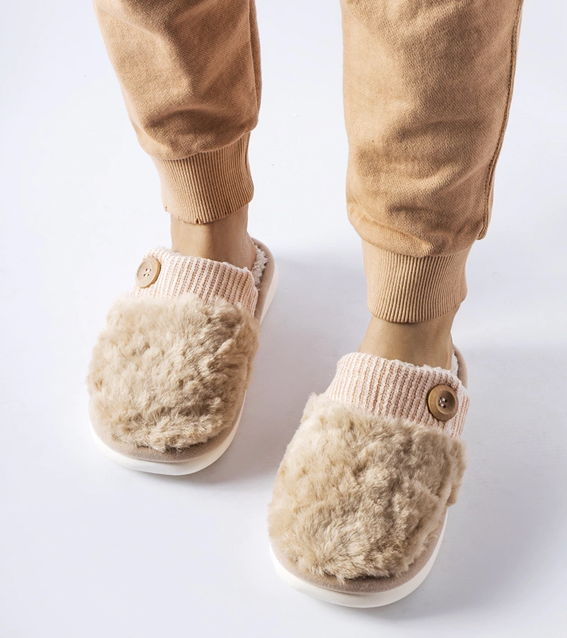 Beige tepané papuče Lakeland