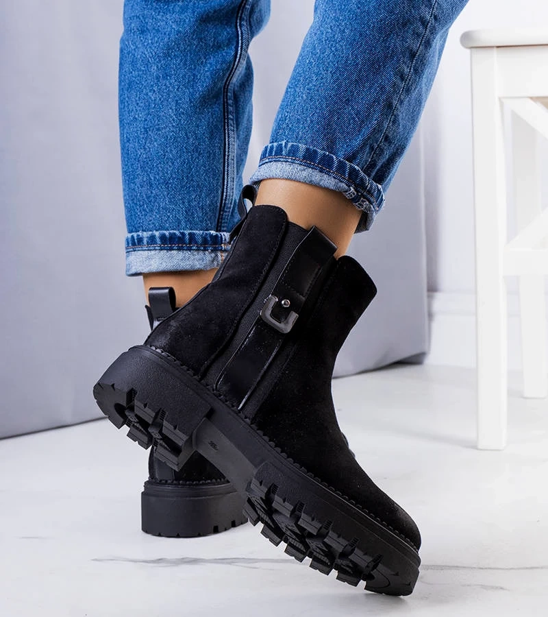 Čierne izolované botki Xiomara