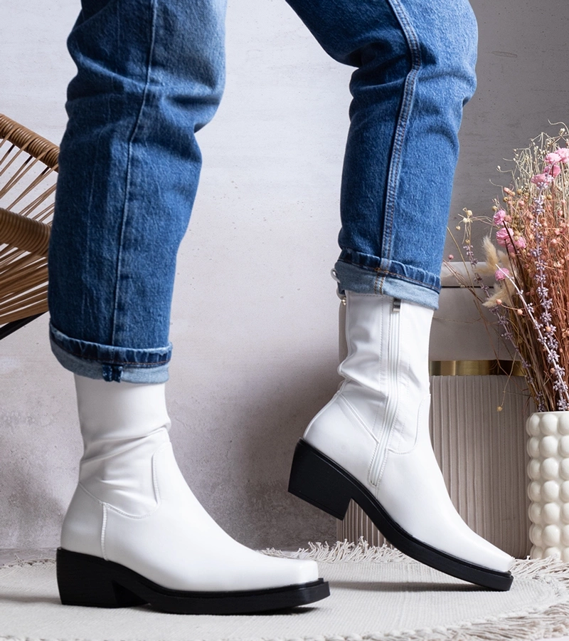 Biela botki Marisa na podpätku