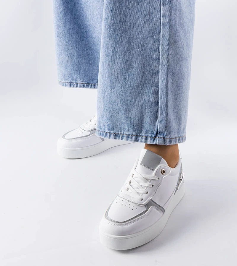 Biele tenisky na platforme Tooele