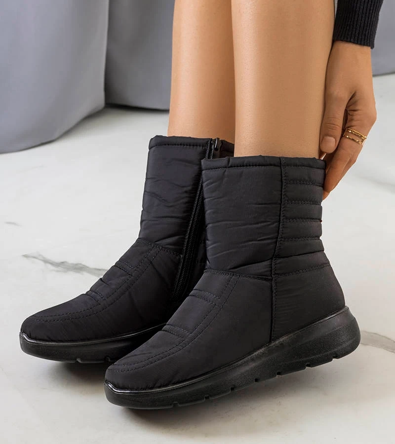 Čierne prešívané snehové topánky Alani