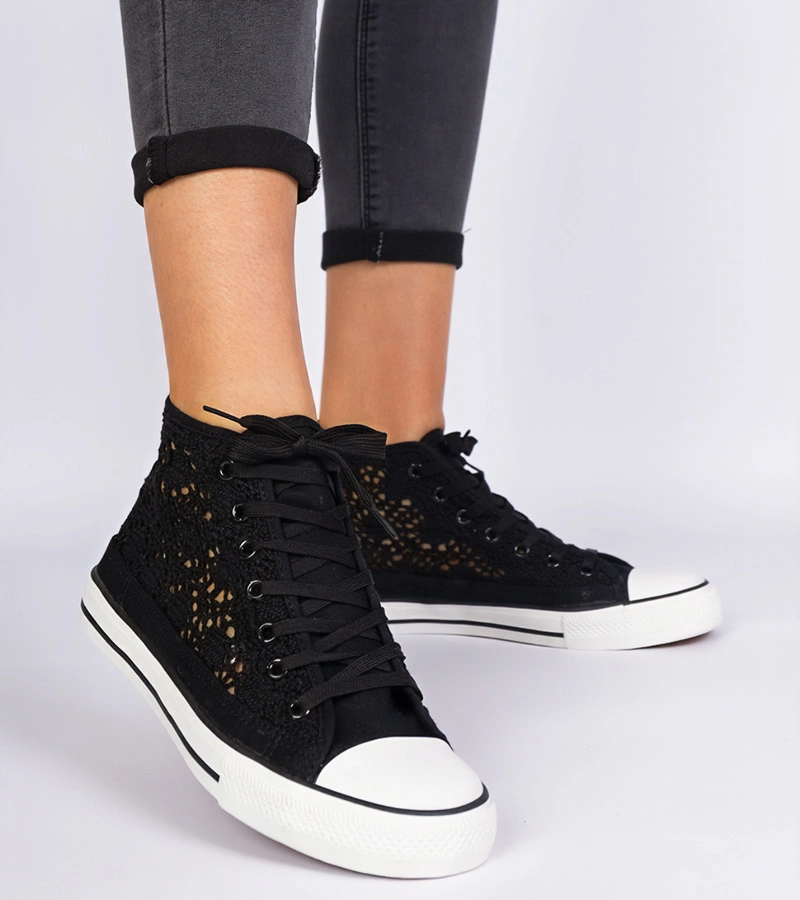 Čierne dámske ažúrové tenisky Lesli