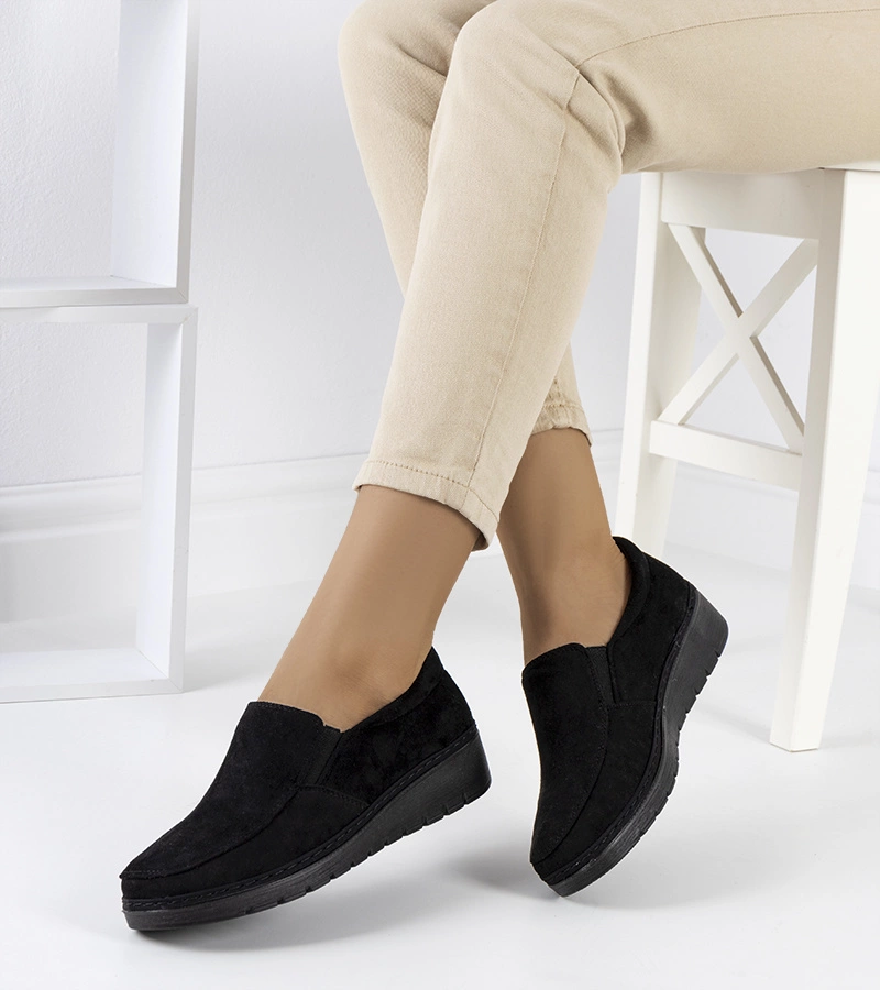 Čierne poltopánky Pirn