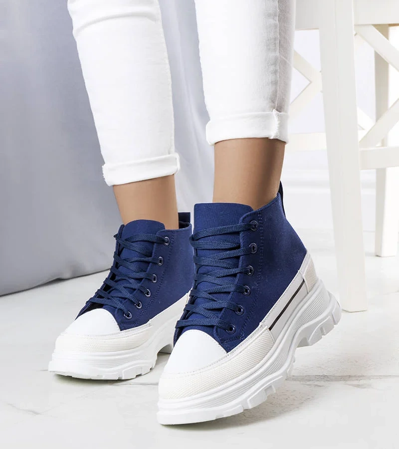 Tillys tmavomodré tenisky na vysokej platforme