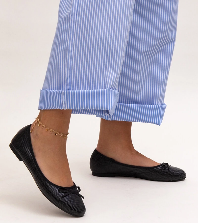 Čierne balerínky s mašľou a koženou vložkou Rosaly