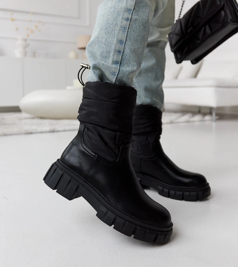 Čierne tepané pikované snehule Hoffman.