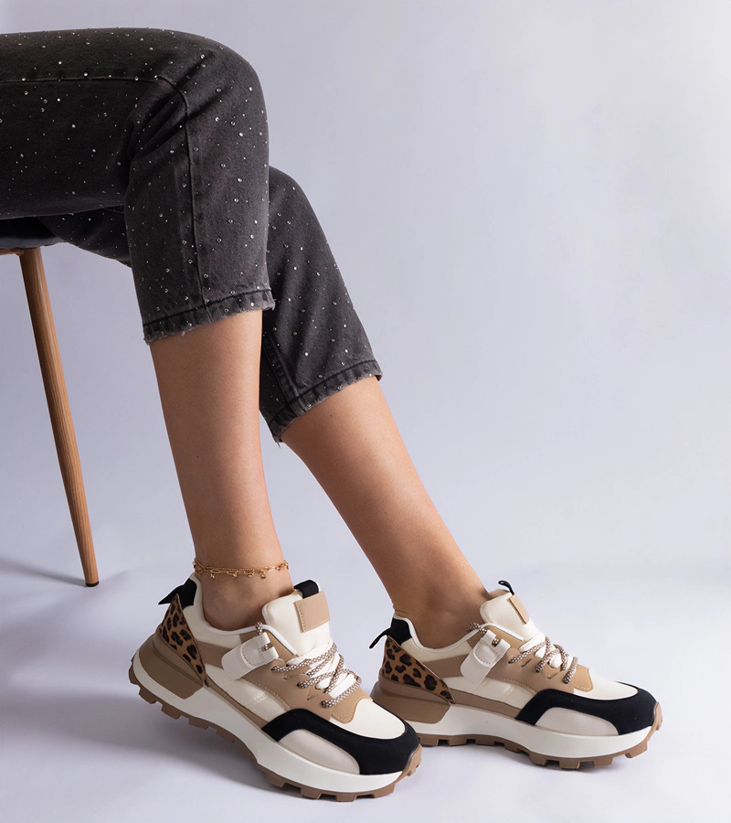 Béžové tenisky zdobené zvieracím motívom Soria