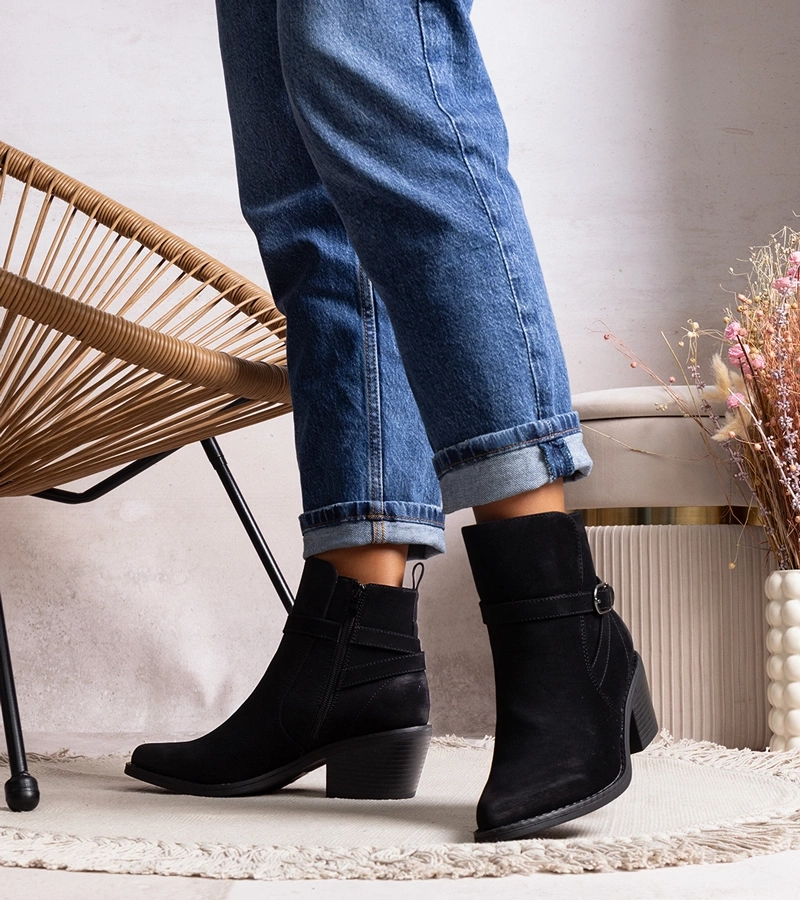 C Black boty na podpätku Mihaela