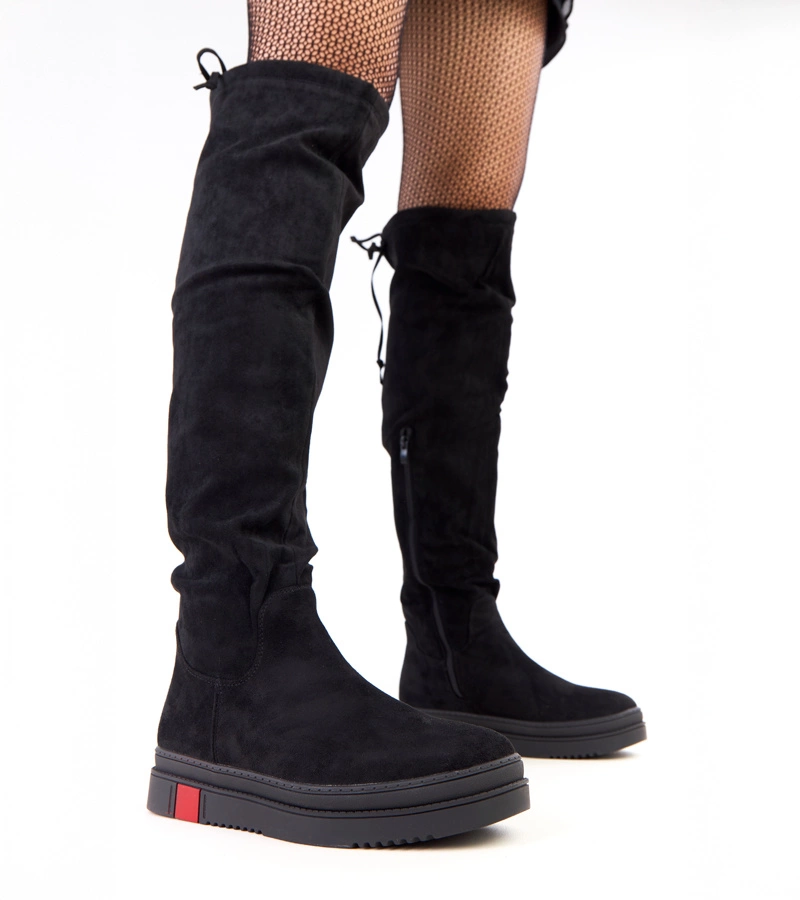 Čierne čižmy na platforme Barissa