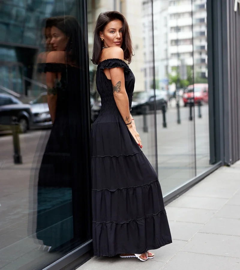 Čierne voľné šaty Norberto