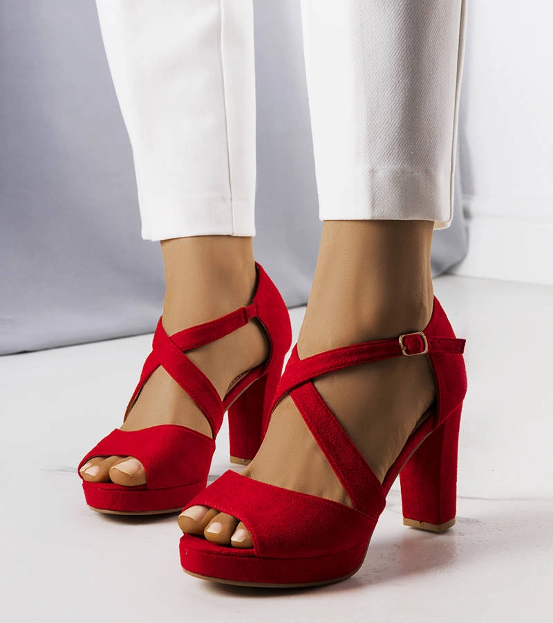 Červené sandále Artemi na podpätku