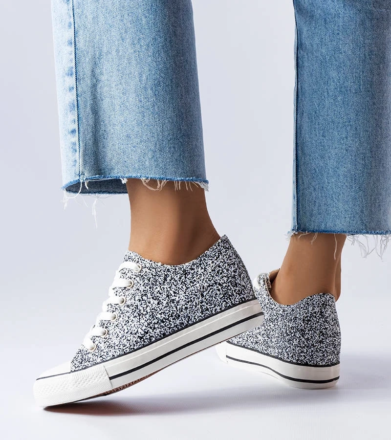 Čierne tenisky na nízkom podpätku Garceau