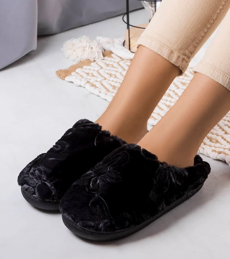 Čierne mäkké papuče Maren