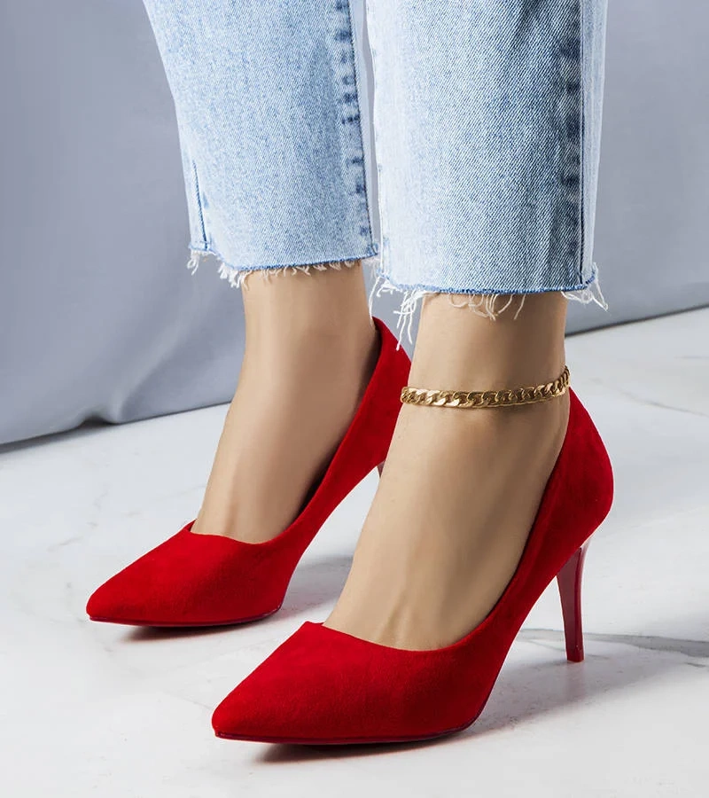 Červené semišové ihlice z ekokože od Alayah