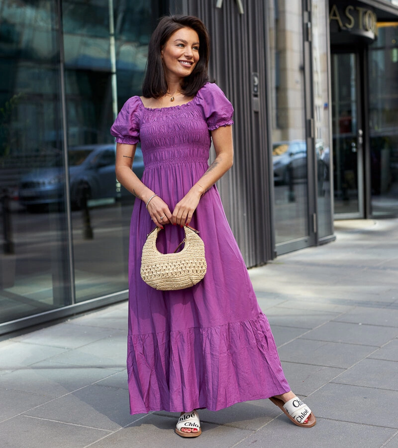 Fialové šaty s mašľou maxi Demisa