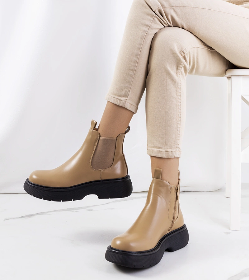 Hnedý botki glans typ Cromer