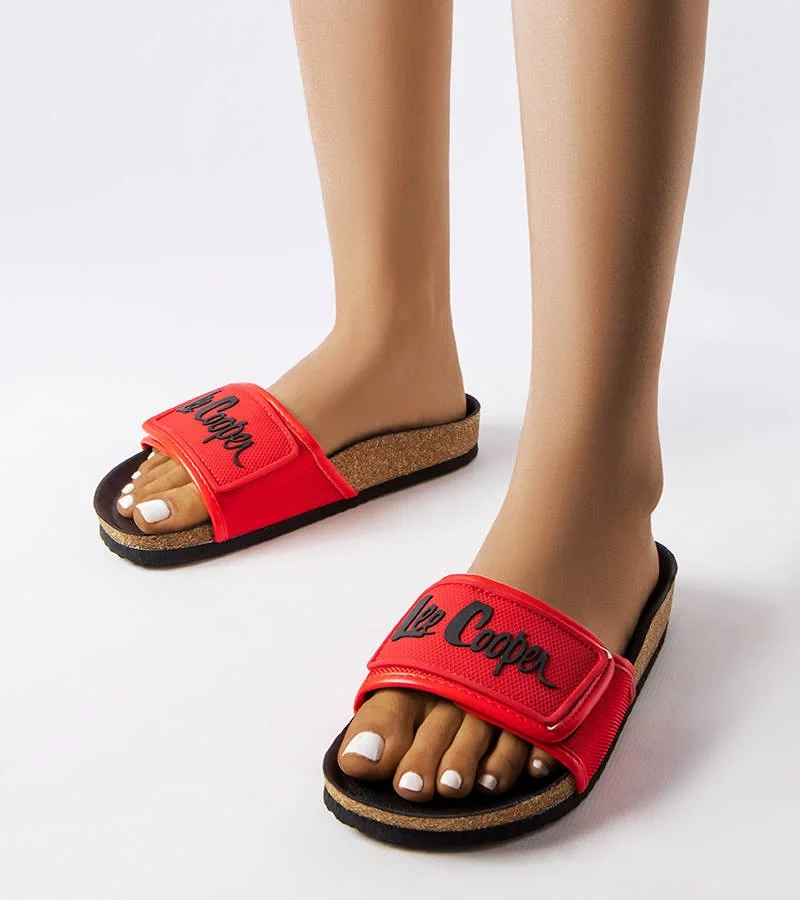 Červené žabky Lee Cooper LCW-22-35-1188L