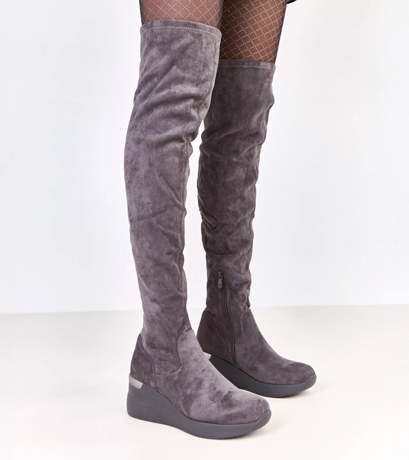 Sivé čižmy z ekosemišu na platforme Roland