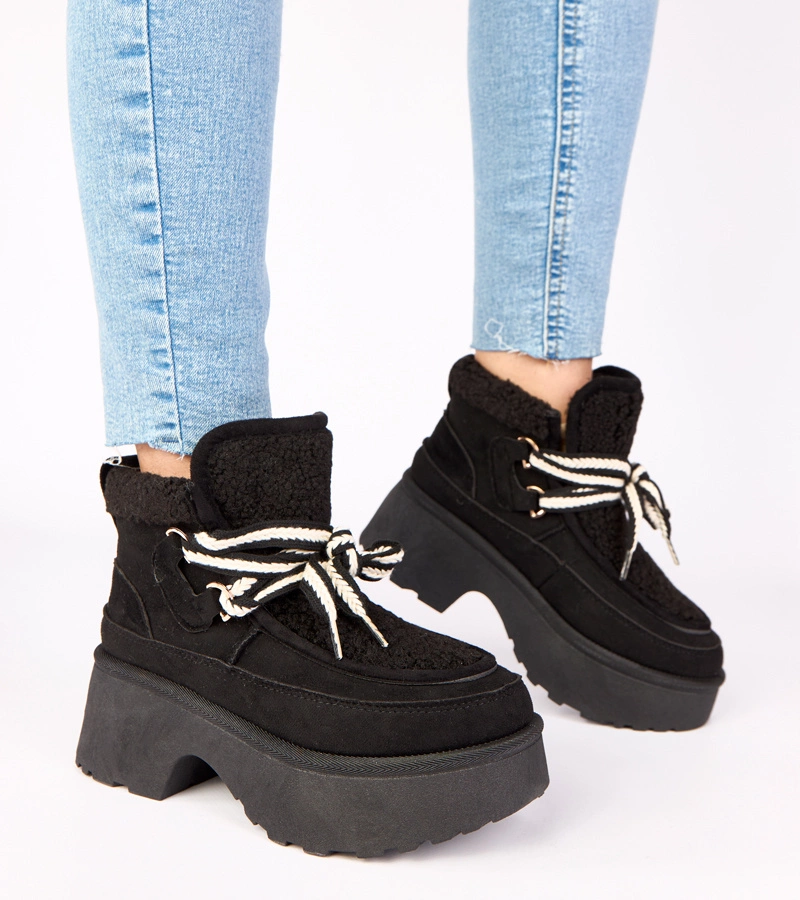 Čierne snehule s kožušinou na platforme Ziza