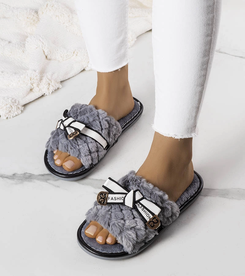 Šedé papuče s mašľou Peter