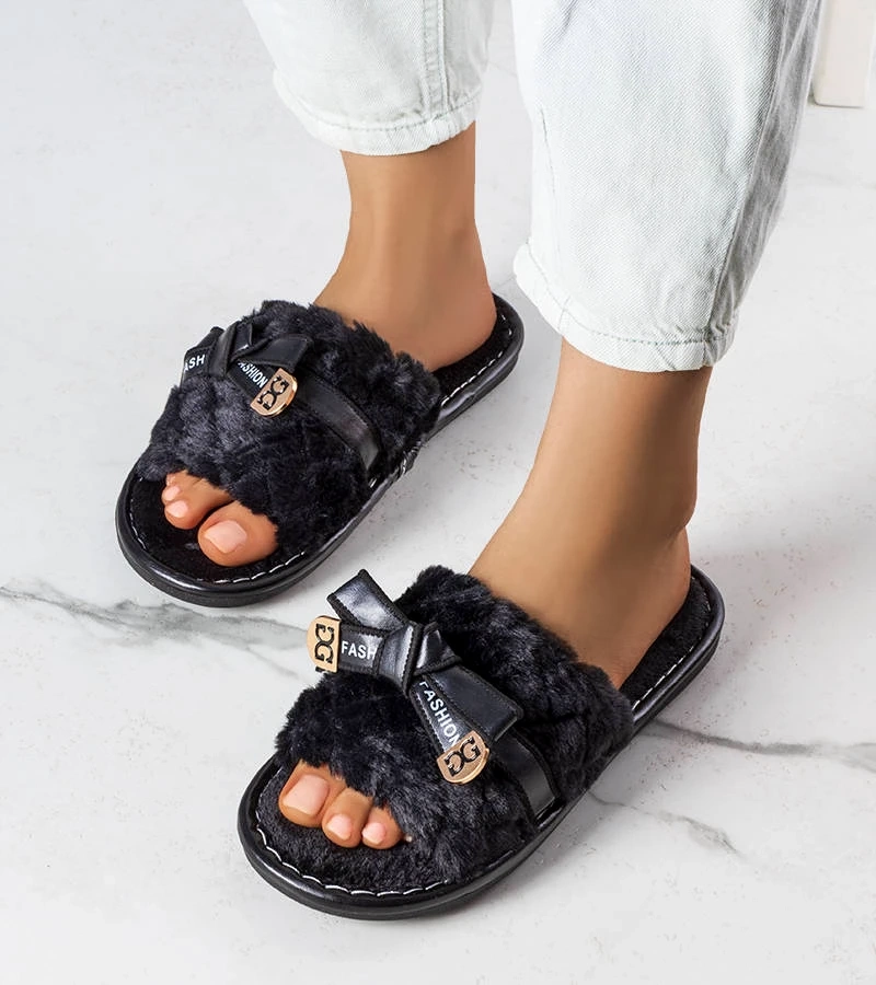 Čierne papuče s mašľou Peter