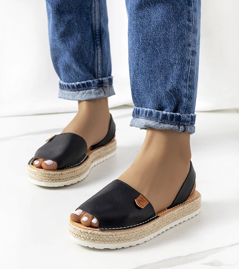 Čierne espadrilky na platforme Verdam