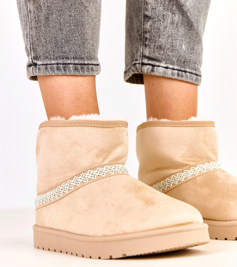 Béžové nízke snehule z ekosemišu Karolla