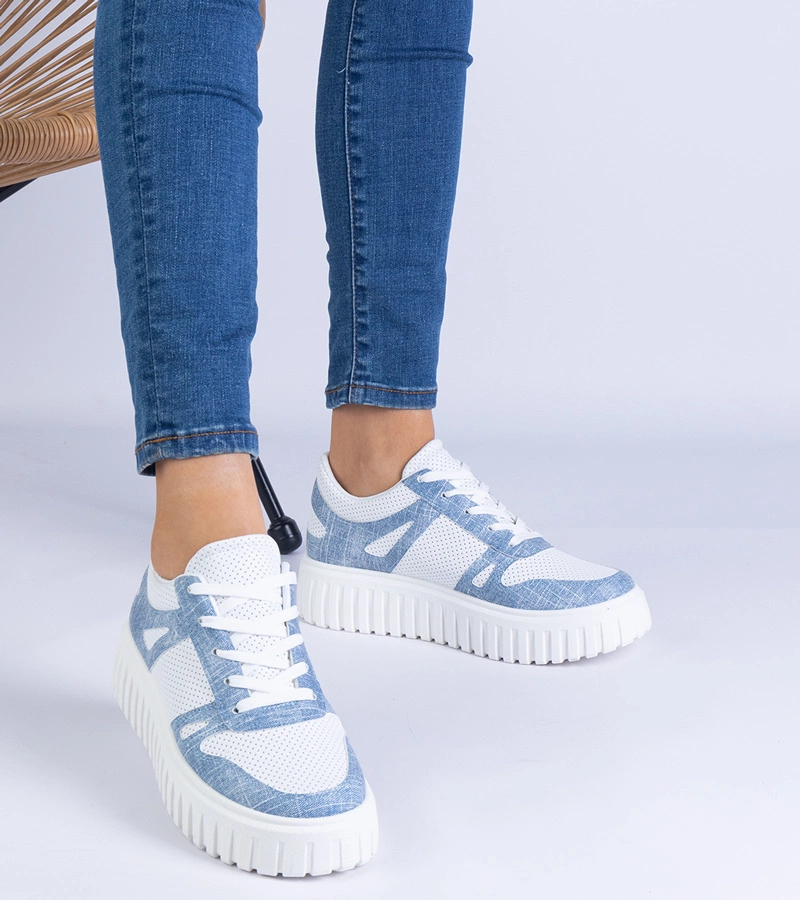 Modré perforované tenisky na masívnej podrážke Lusinda