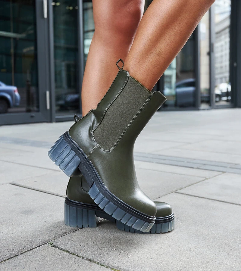 Zelené robustné zateplené čižmy Sergente