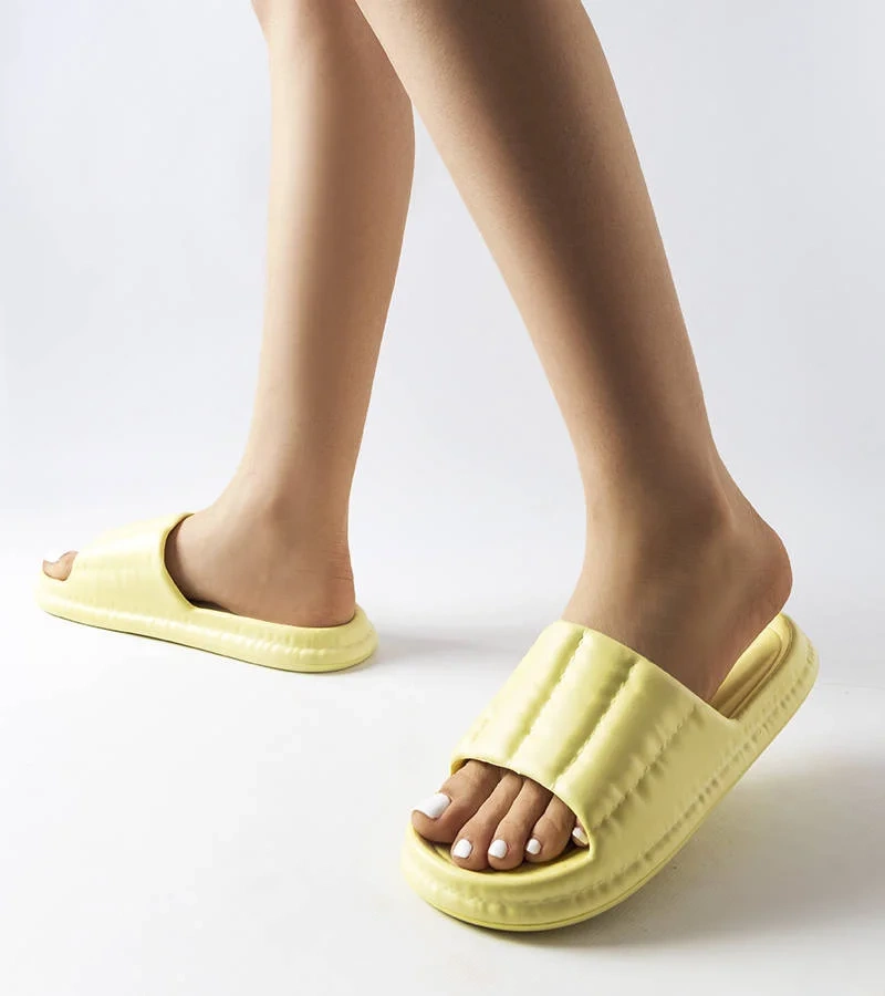 Zelené gumené žabky Karolin