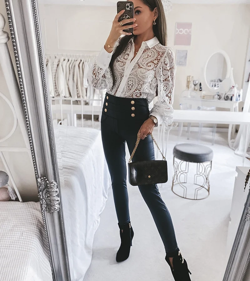 Čierne nohavice z ekokože od spoločnosti Elinal