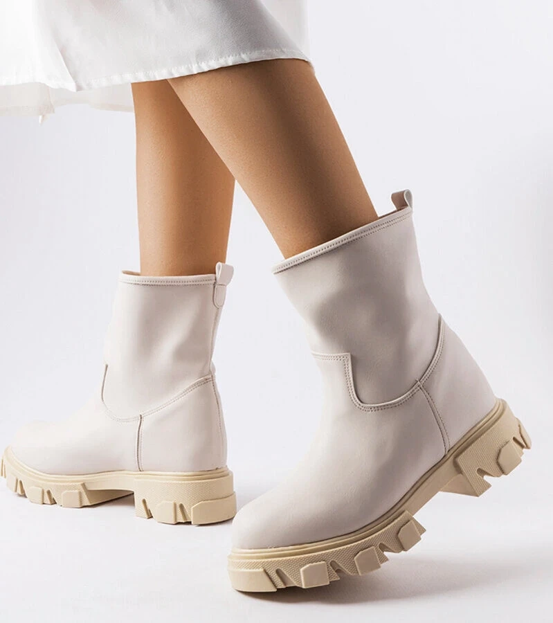 Béžové čižmy Wuori slip-on bagger