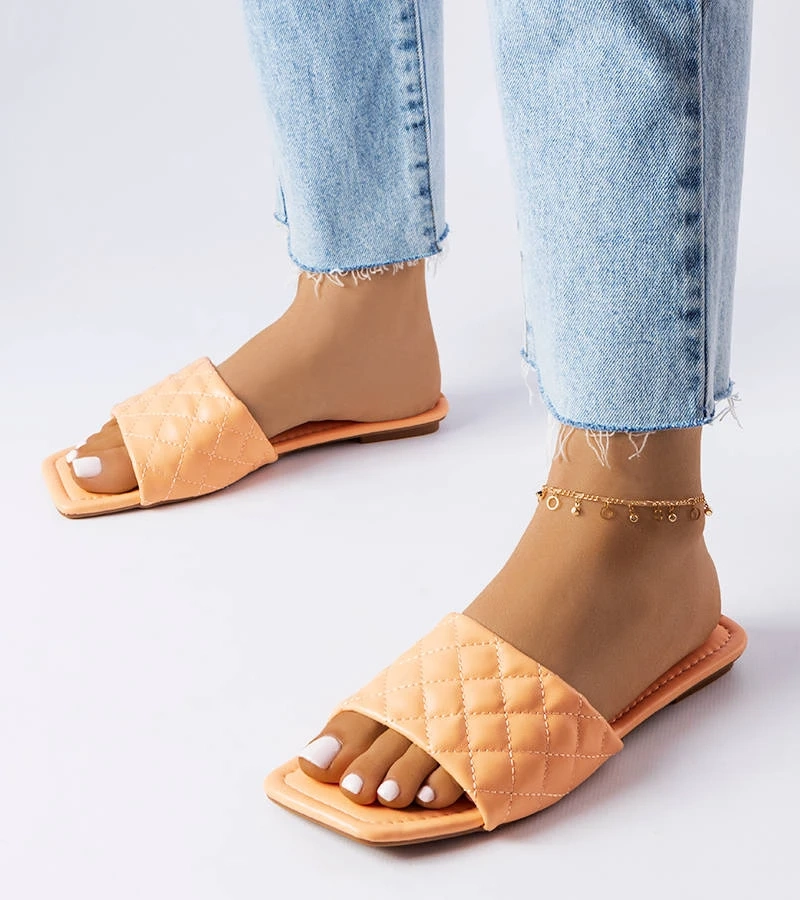 Labrie oranžové prešívané žabky