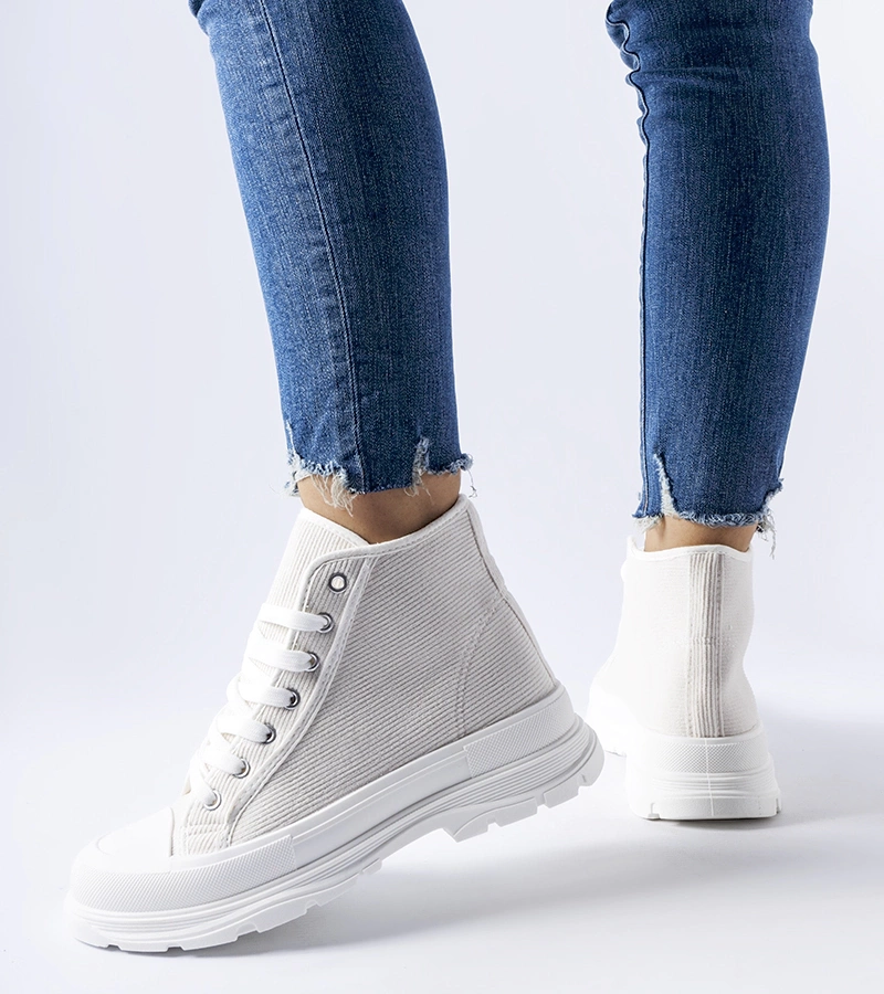 Biela kotníková teniska Villaggio