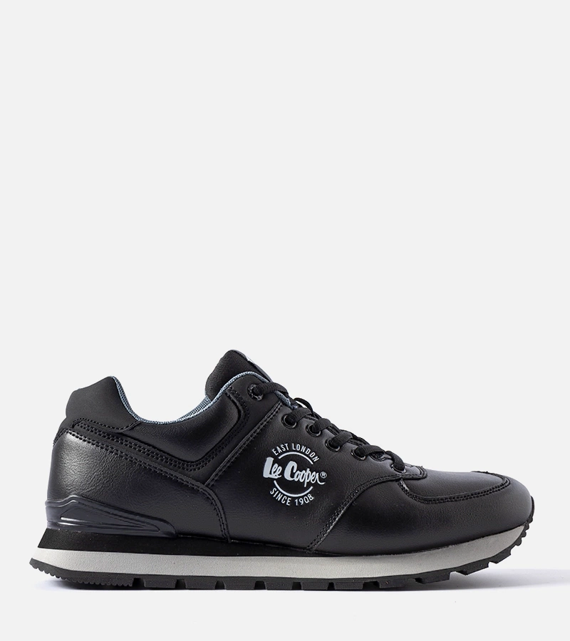 Čierne pánske topánky Lee Cooper LCJ-23-31-3073M
