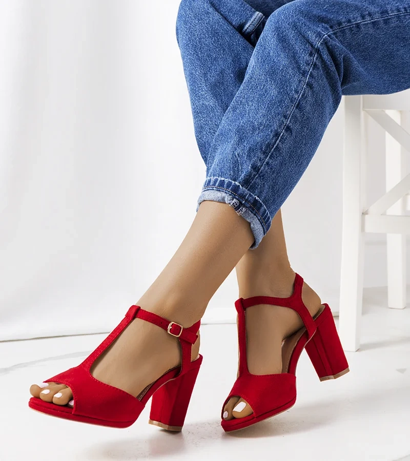 Červené lodičky na podpätku Harvey