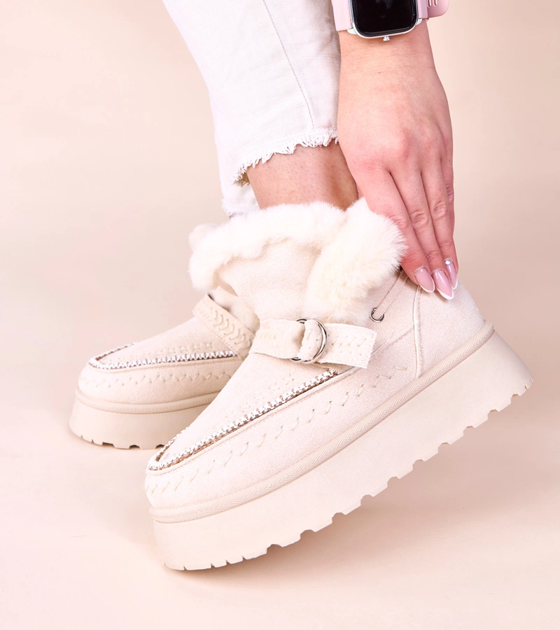 Béžové snehule s ozdobnou výšivkou Ciana