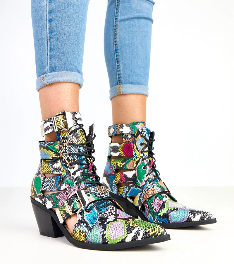 Viacfarebné šnurovacie členkové topánky na podpätku s výrezmi Verica