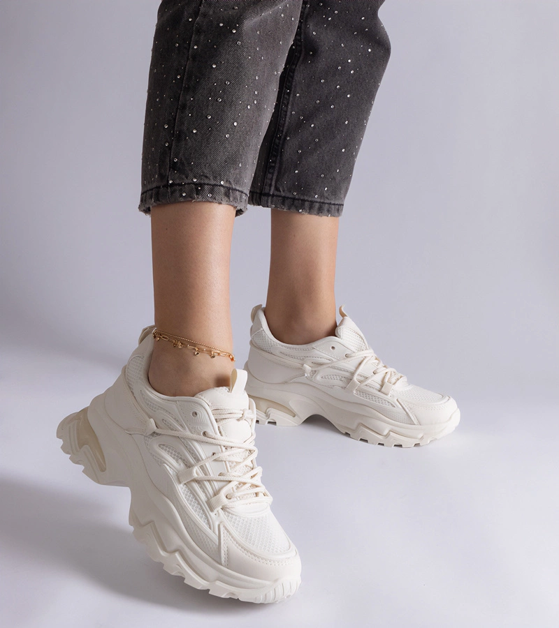 Béžové športové tenisky na masívnej podrážke Roxana