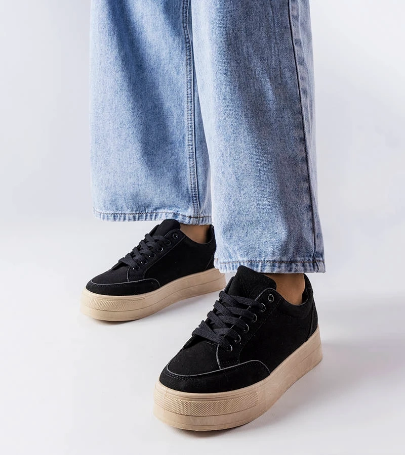 Čierne tenisky na platforme od Amathymes