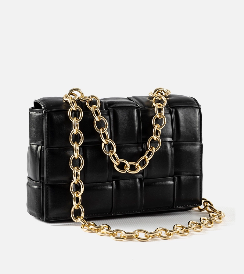 Čierna prešívaná ramenná taška Austell