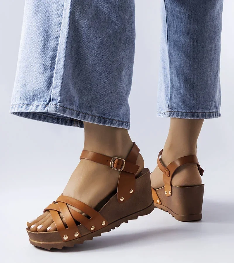 Hnedé sandále Audric na podpätku