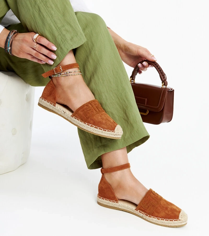 Hnedé espadrilky s ozdobou Aydan