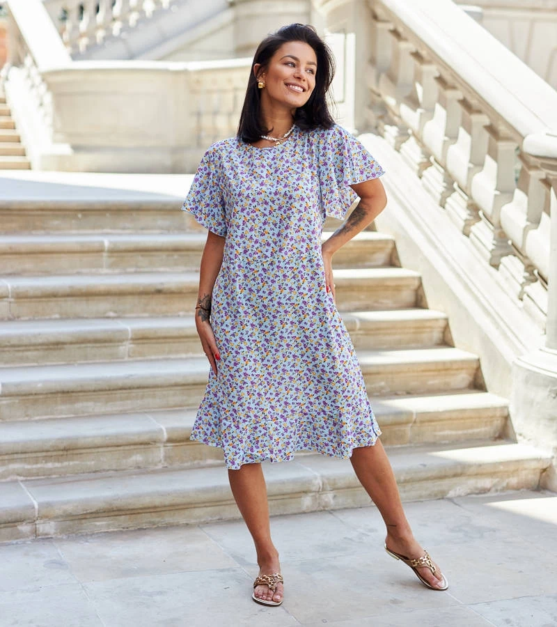 Modré kvetinové šaty značky Protasio