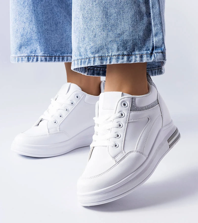 Biele tenisky s trblietavými vložkami Bonevil