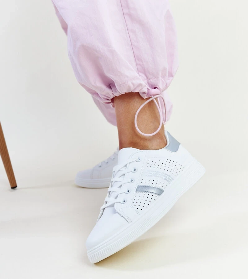 Biela strieborné tenisky z ekokože Berdine