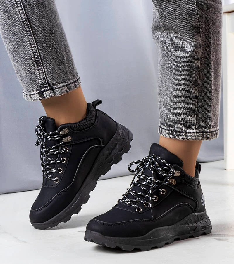 Čierne zateplené dámske trappery Durani