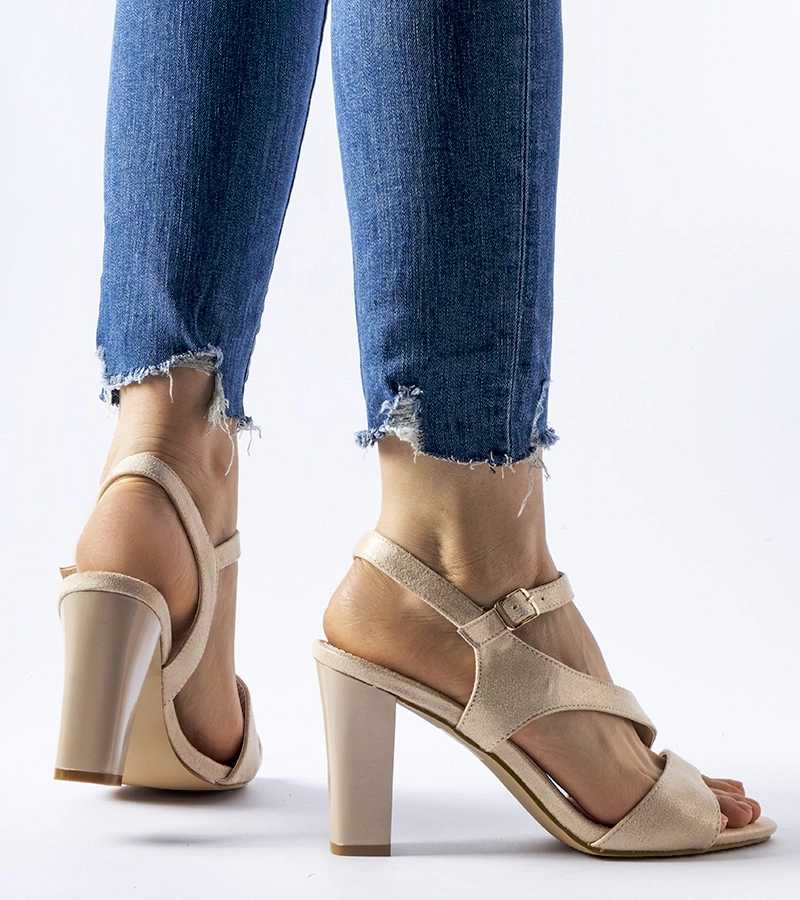 Beige sandále na podpätku Murdock