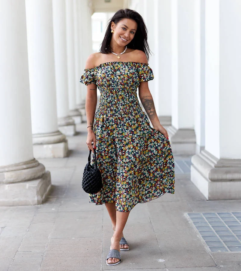 Čierne kvetinové midi šaty Rosanna